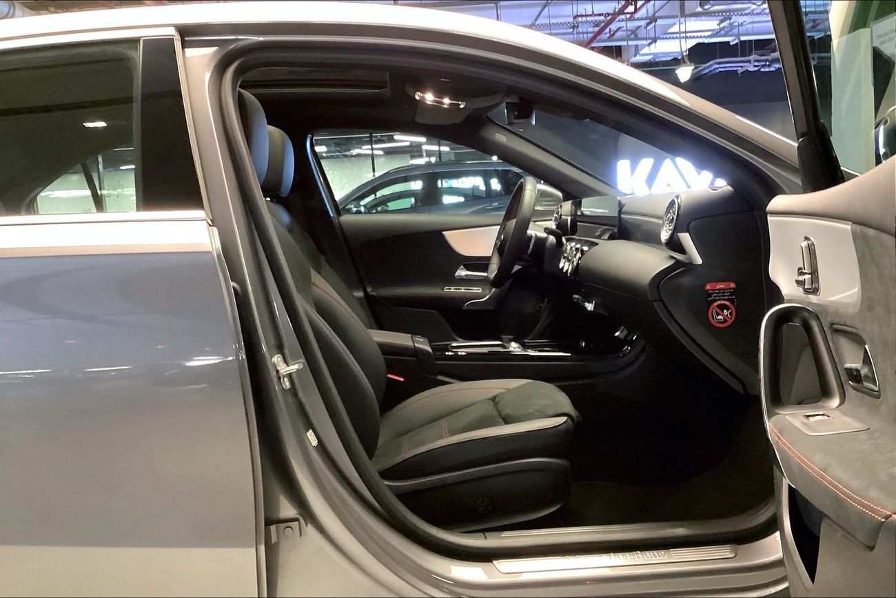 Mercedes-Benz A 200 Premium | Guaranteed Warranty | 0 Down Payment