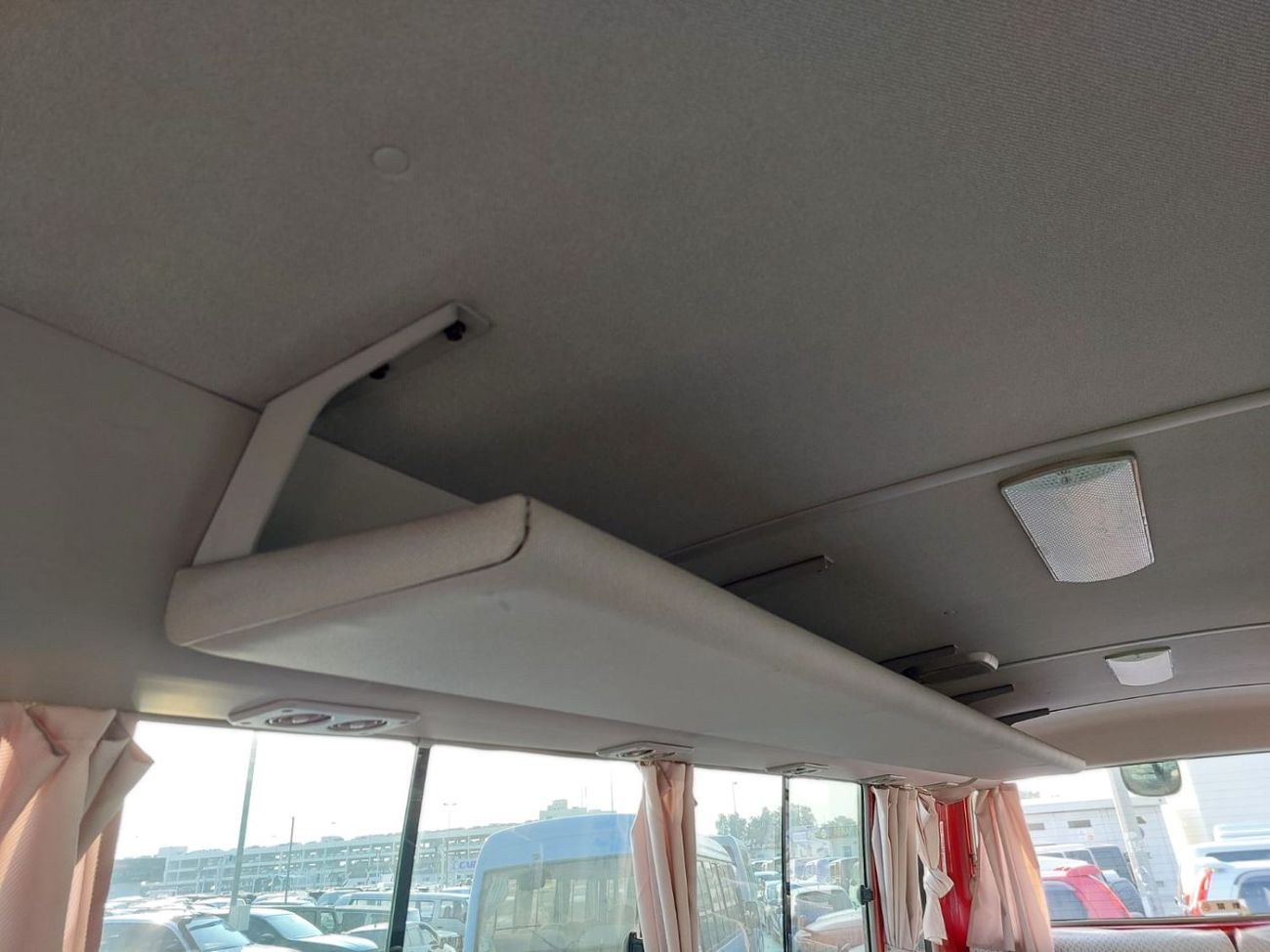 نيسان سيفيليان NISSAN CIVILIAN BUS RHD 2004 MODEL 4.1 L DIESEL MANUAL(PM21584)