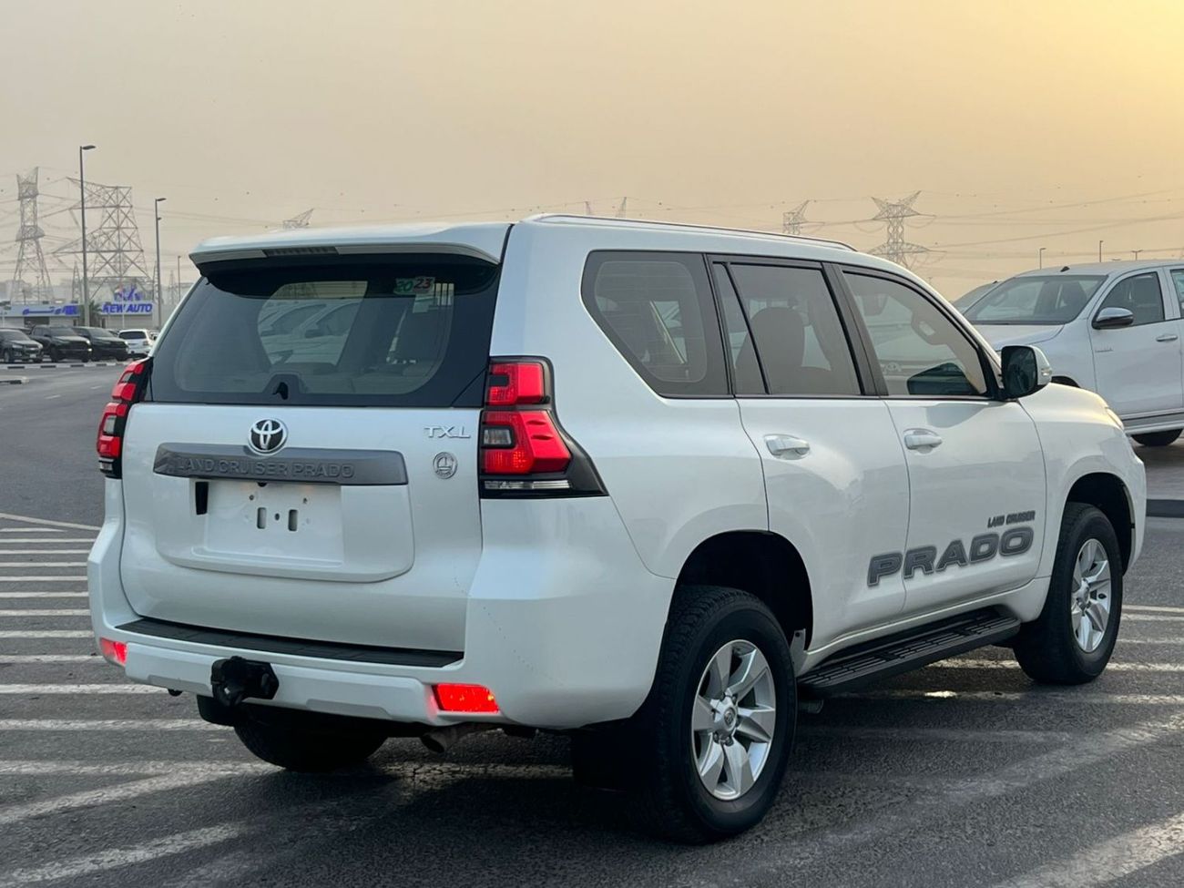 Toyota Prado 2023 Toyota Prado TXL – 2.7L V4 – AWD 4x4 – Leather Seats – Rear Camera & Sensors –electric seats