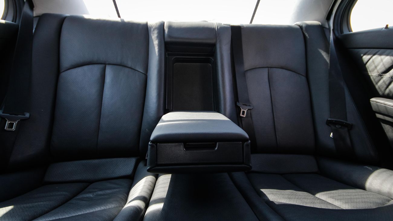 Mercedes-Benz E 500 with E55 Bodykit