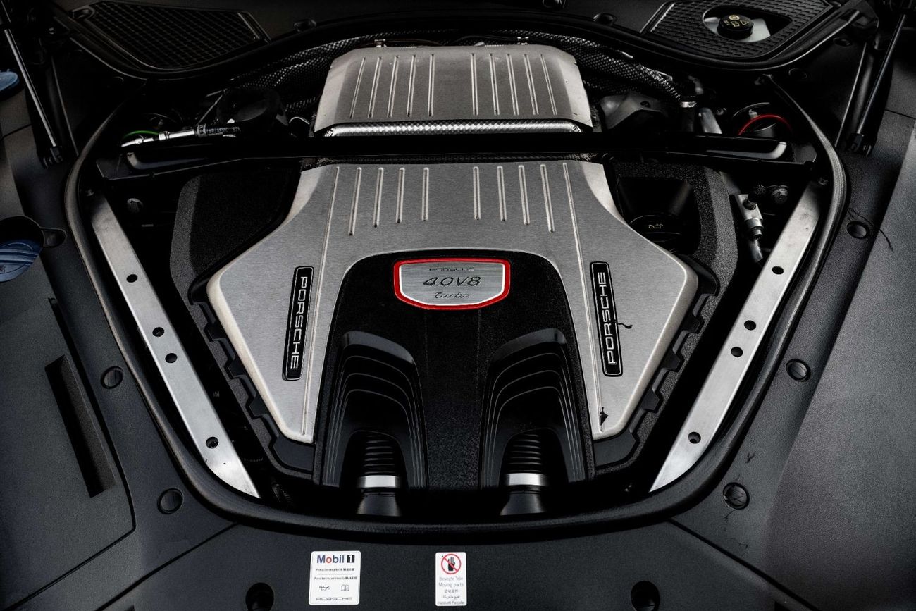 Porsche Panamera Turbo | 6,887 P.M (4 Years)⁣ | 0% Downpayment | Excellent Condition!