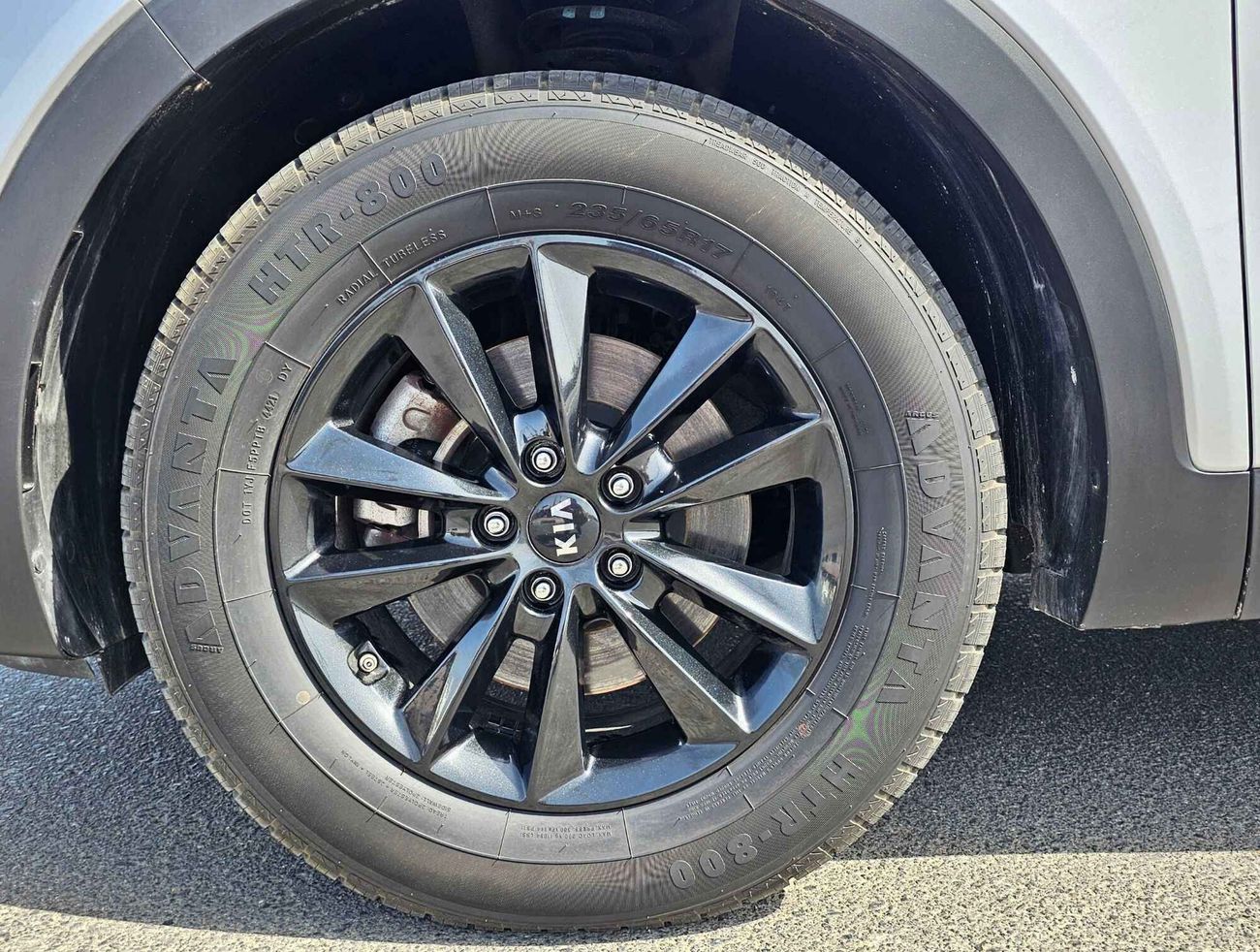 كيا سورينتو LX / 7 SEATS V6 / ELECTRIC / LEATHER SEATS / DVD / BLIND SPOT / 613 MONTHLY/ LOT#69917