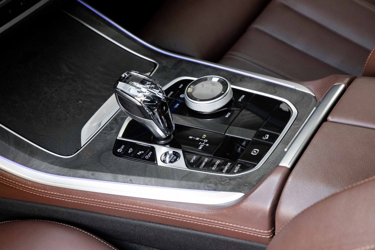 بي أم دبليو X5 xDrive40i M Sport X5 xDrive40i M Sport | 2,693 P.M | 0% Downpayment | UNDER WARRANTY