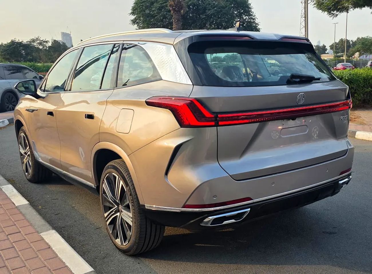 MG RX9 Full option | GCC Zero km