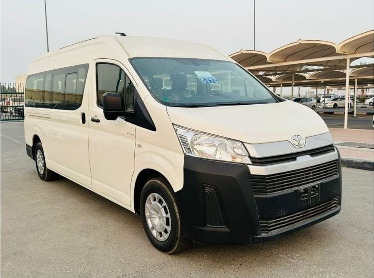 Toyota Hiace 3.5L, HIGH ROOF, PETROL, AUTOMATIC TRANSMISSION, 13 PERSON, AIRCONDION, POWER WINDOWN, MODEL 2025