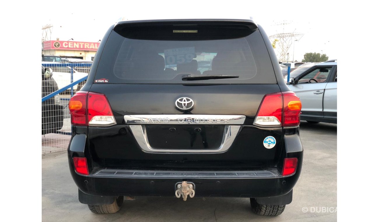 Toyota Land Cruiser 4.0L, Leather Seats, DVD + Rear Camera, Alloy Rims, Sunroof, Power Seats, Push Start, CODE-66285