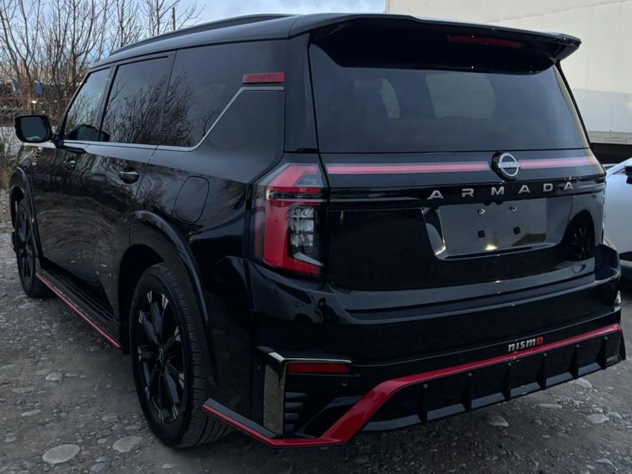 نيسان أرمادا Armada Nismo