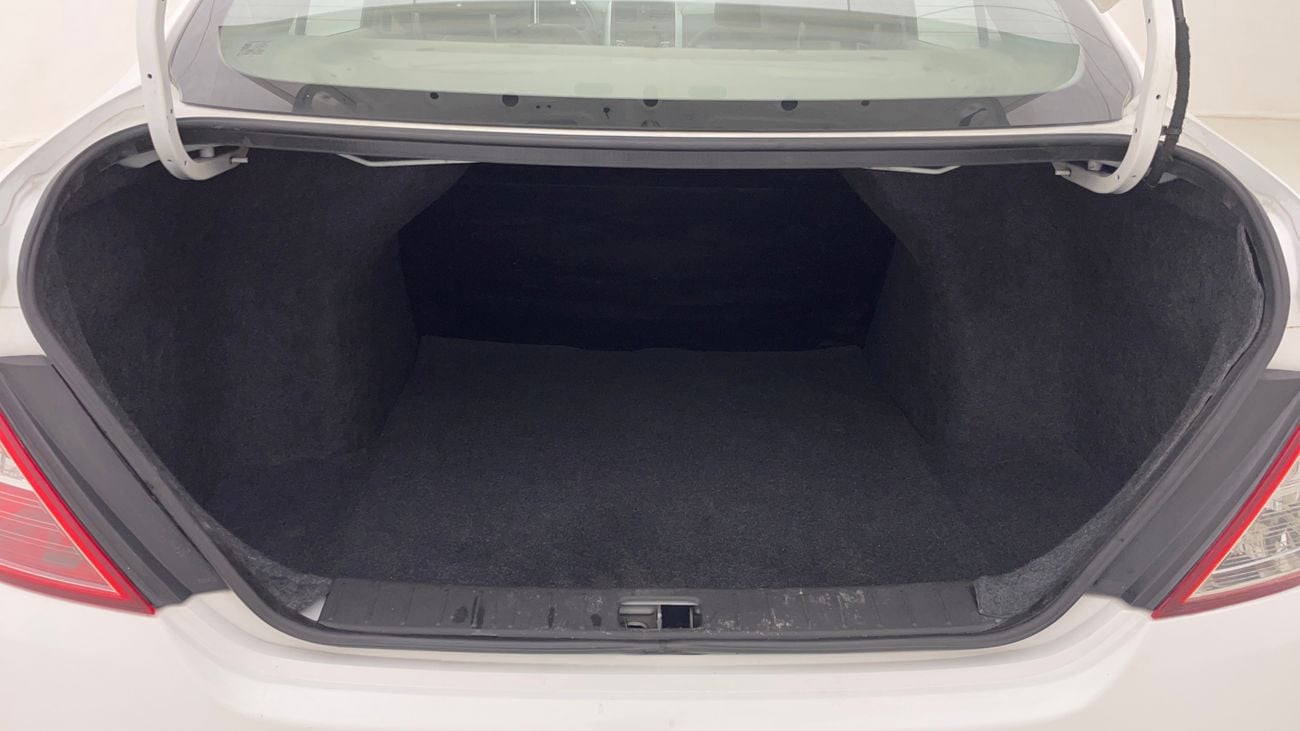 Nissan Sunny SV 1.5 | Zero Down Payment | Home Test Drive