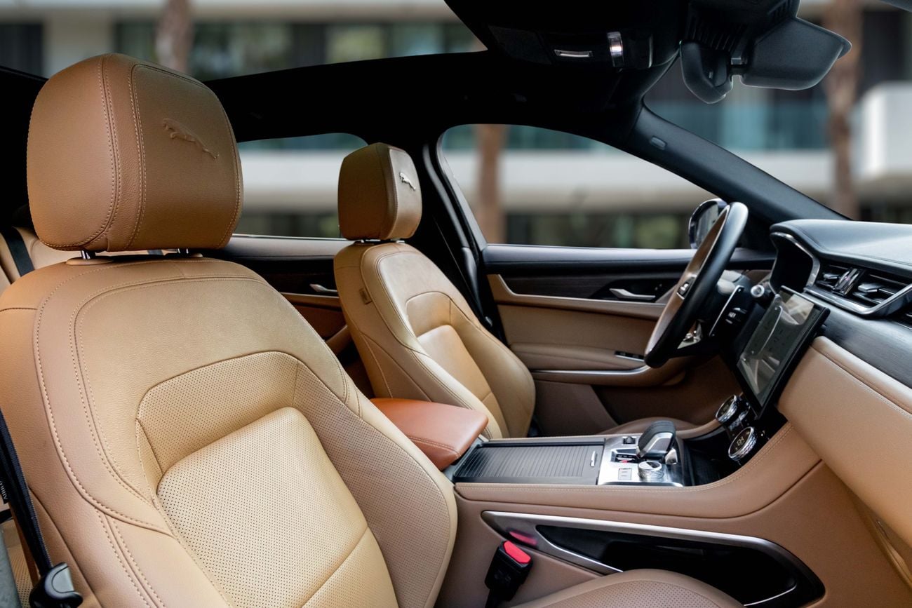 جاكوار F بيس F-Pace S | 2,644 P.M | 0% Downpayment | F-PACE S | LOW KMS | WARRANTY! | Ramadan Offer!