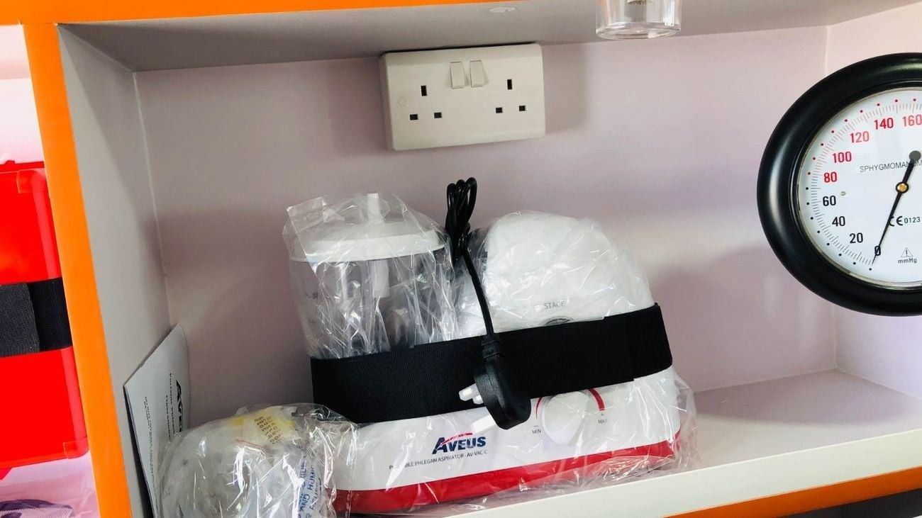 Toyota Land Cruiser 70 78 Ambulance Conversion [Type 1 & 2]