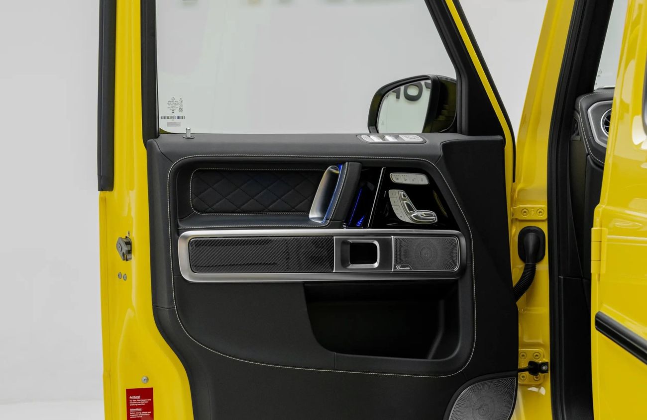 Mercedes-Benz G 63 AMG 4.0L V8 Twin-Turbocharged Engine + eMotor