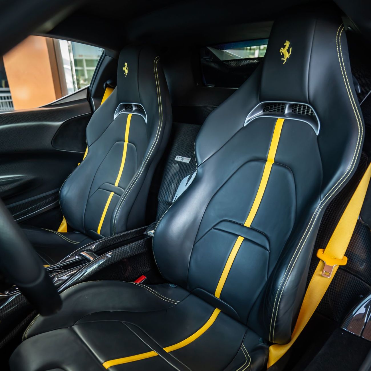 فيراري SF90 ستراديل 2022 FERRARI SF90 ASSETO FIORANO ( NOVITEC BODY KIT ) DONE ONLY 5000KM GCC WITH WARRANTY