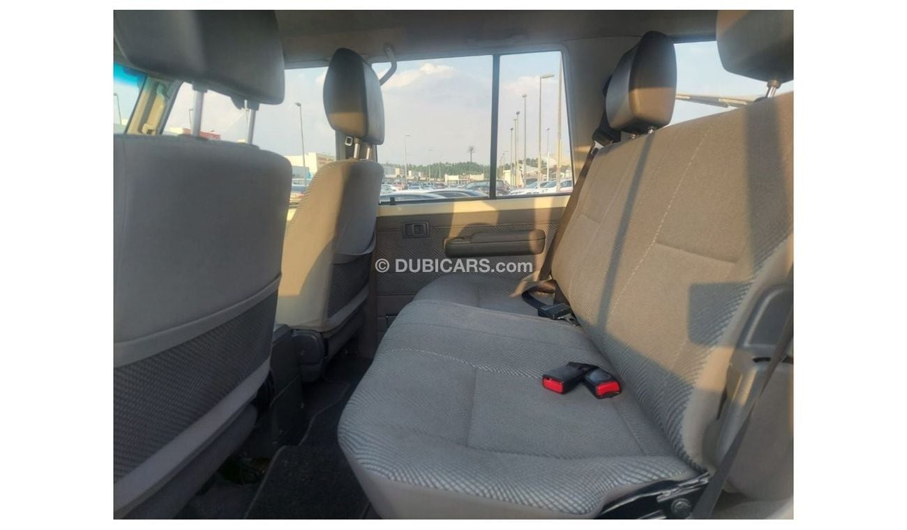 Toyota Land Cruiser 70 76 4.2L DIESEL 6 CYLINDER MANUAL TRANSMISSION