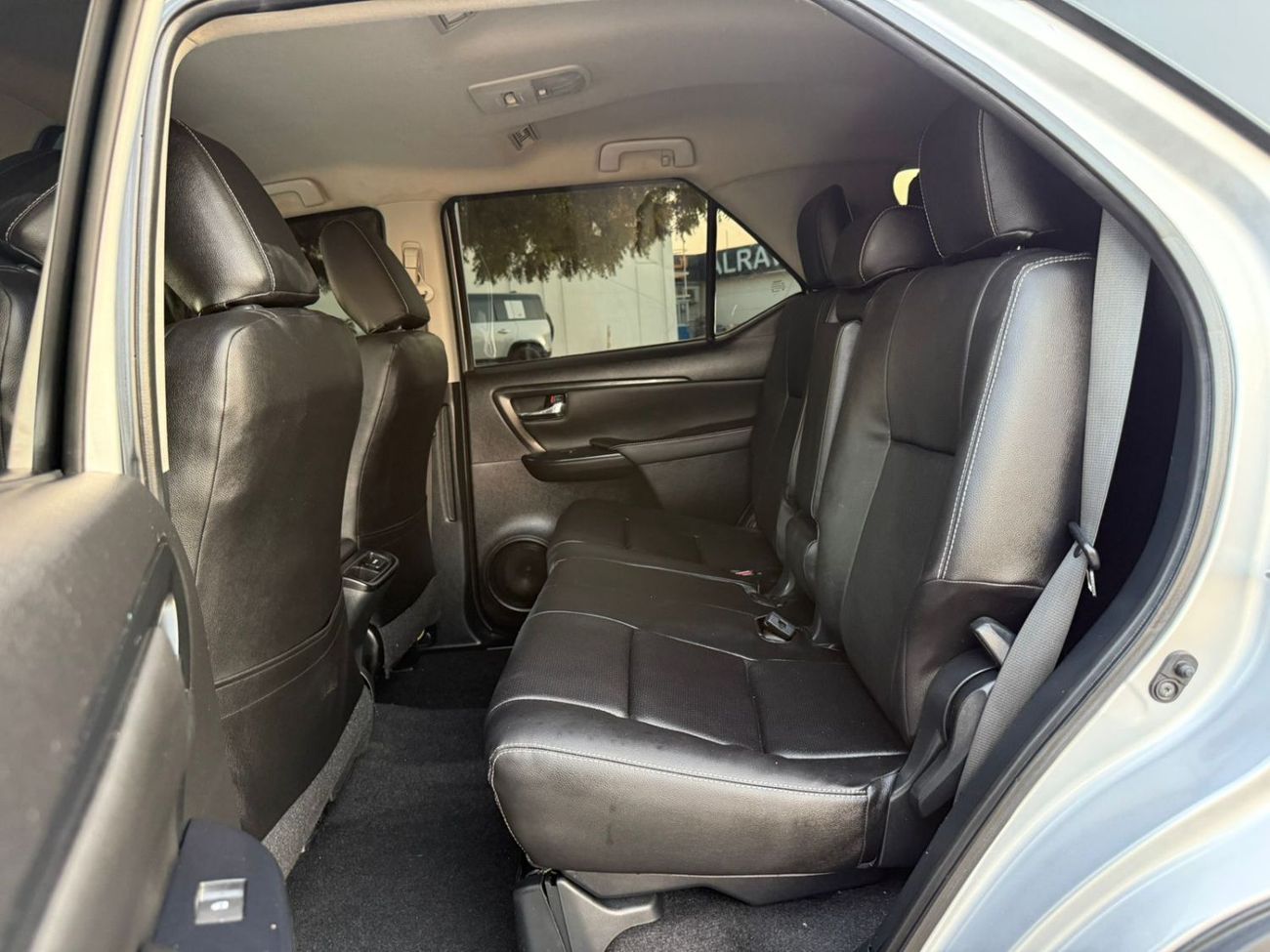 Toyota Fortuner PREMIUM BLACK INTERIOR | 7 SEATER | RHD | AUTOMATIC TRANSMISSION | | 2800CC DIESEL | 2022