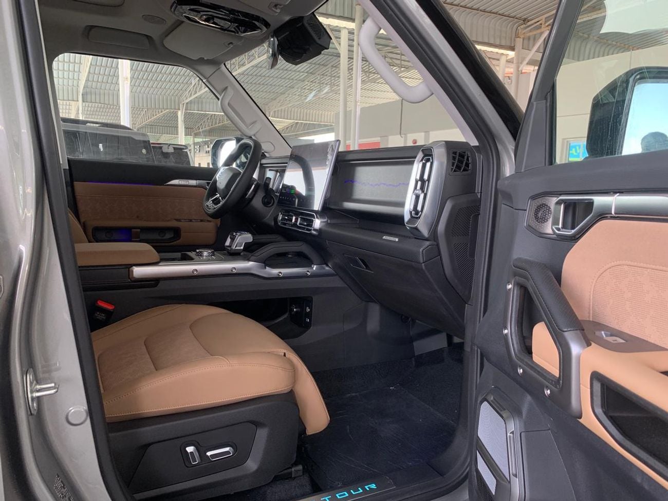 Jetour T2 Jetour T2 Luxury Plus 2025 | 7 seater | Full Option | New