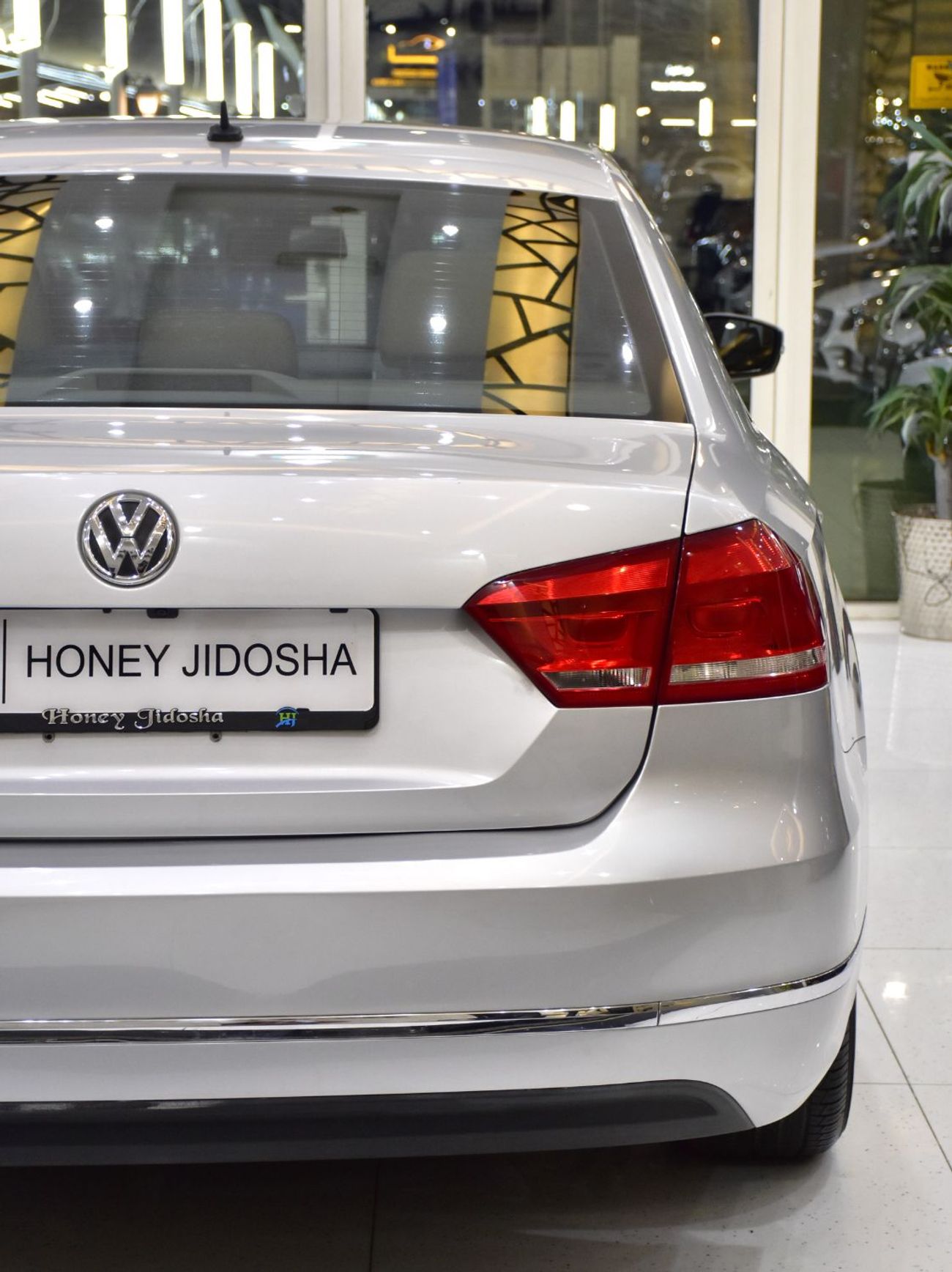 فولكس واجن باسات EXCELLENT DEAL for our Volkswagen Passat ( 2016 Model ) in Silver Color GCC Specs