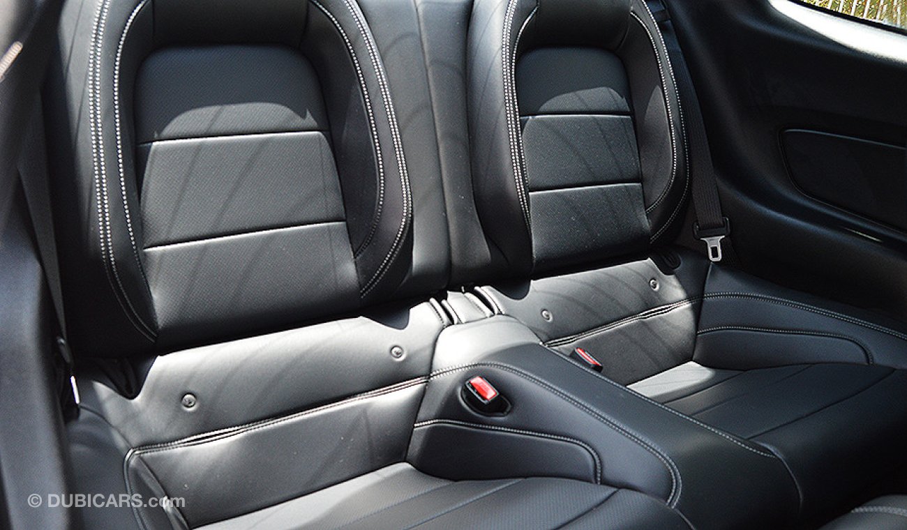 فورد موستانج GT Premium, 5.0 V8 GCC with Warranty and Service # BRAND NEW TIRES