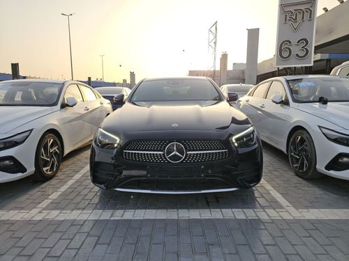 Mercedes Benz E200 PREMIUM Mercedes E200 Black 2.0L Turbo 2023 Model GCC