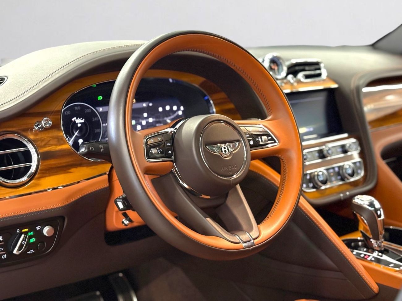 Bentley Bentayga AZURE AED 11,660 P.M | 0% DOWN PAYMENT | BENTLEY BENTAYGA AZURE FIRST EDITION | 4.0L V8 | FULL AGENCY SERV