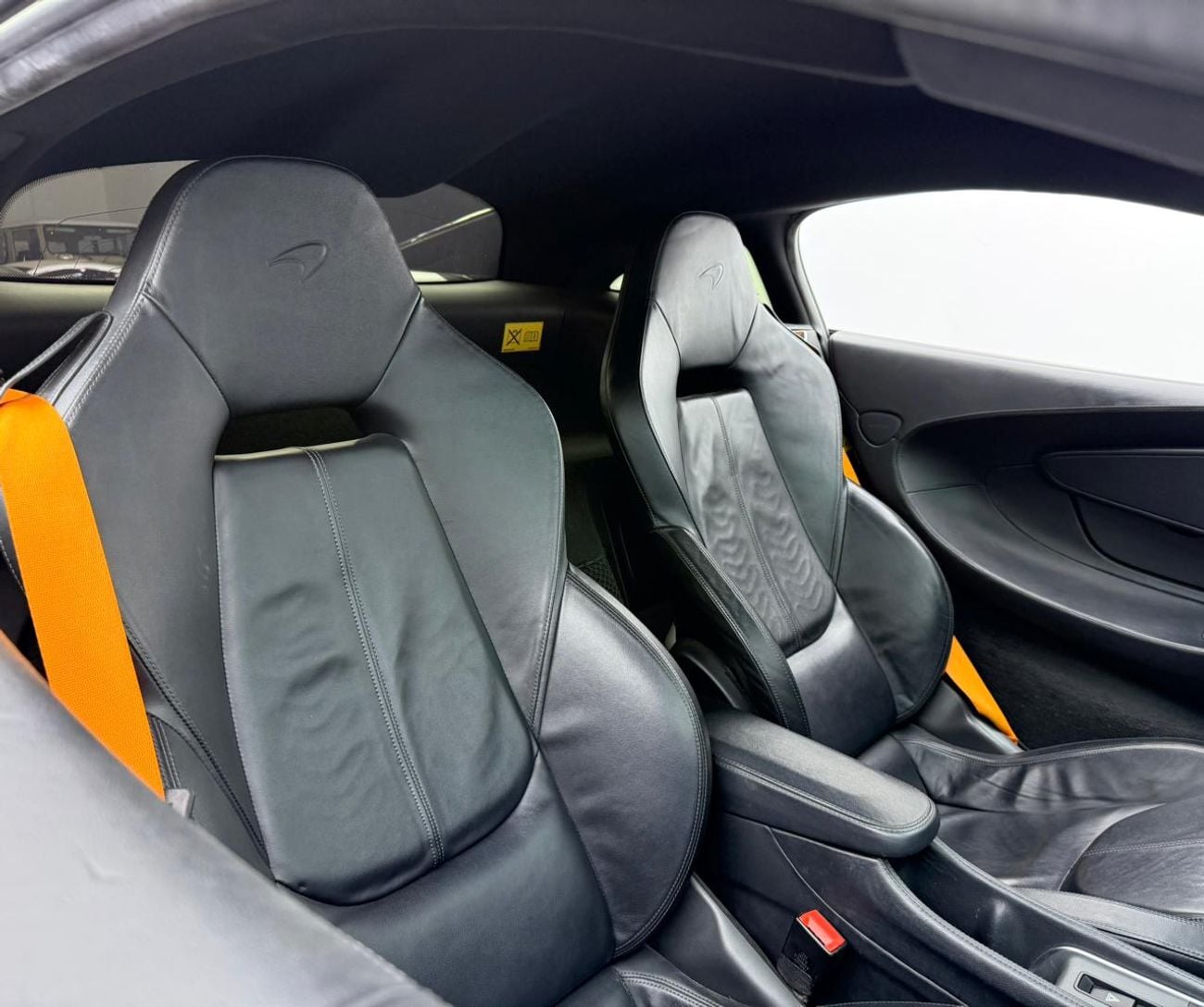 McLaren 570S 2019 McLaren 570 S, 2026 McLaren Warranty, 2027 McLaren Service Pack, Low km, GCC