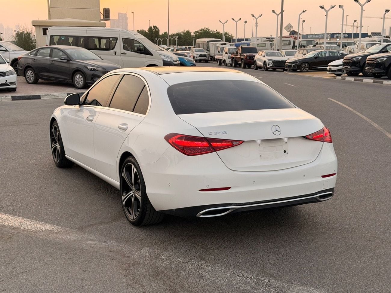 Mercedes Benz C300 PREMIUM