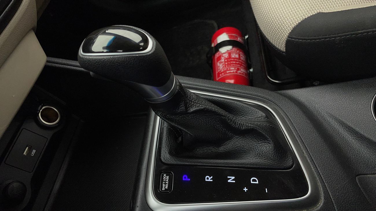 هيونداي أكسنت SMART 1.6 | بدون دفعة مقدمة | اختبار القيادة في المنزل