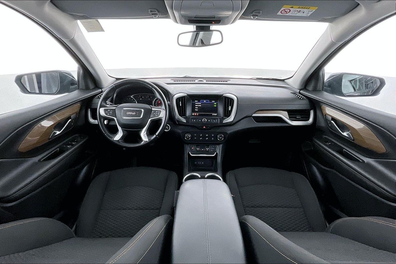 GMC Terrain SLE | 1 year free warranty | 0 down payment | 7 day return policy