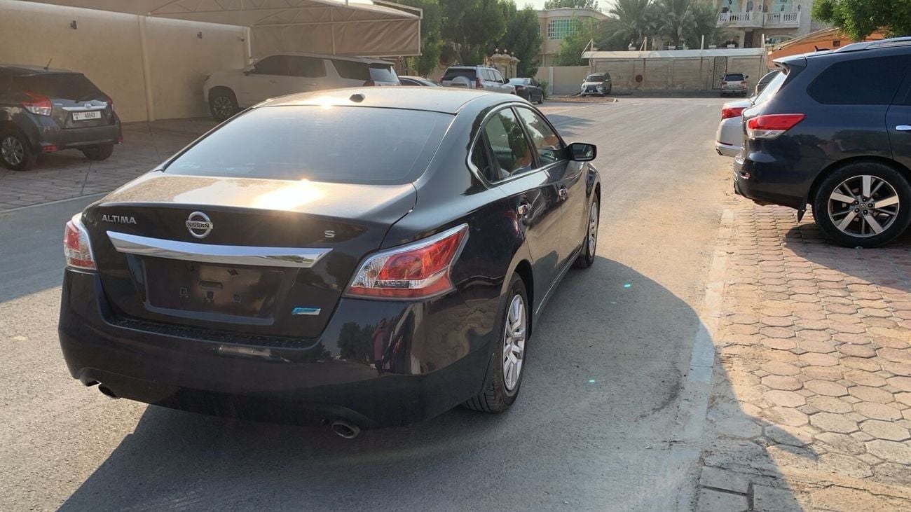 Nissan Altima
