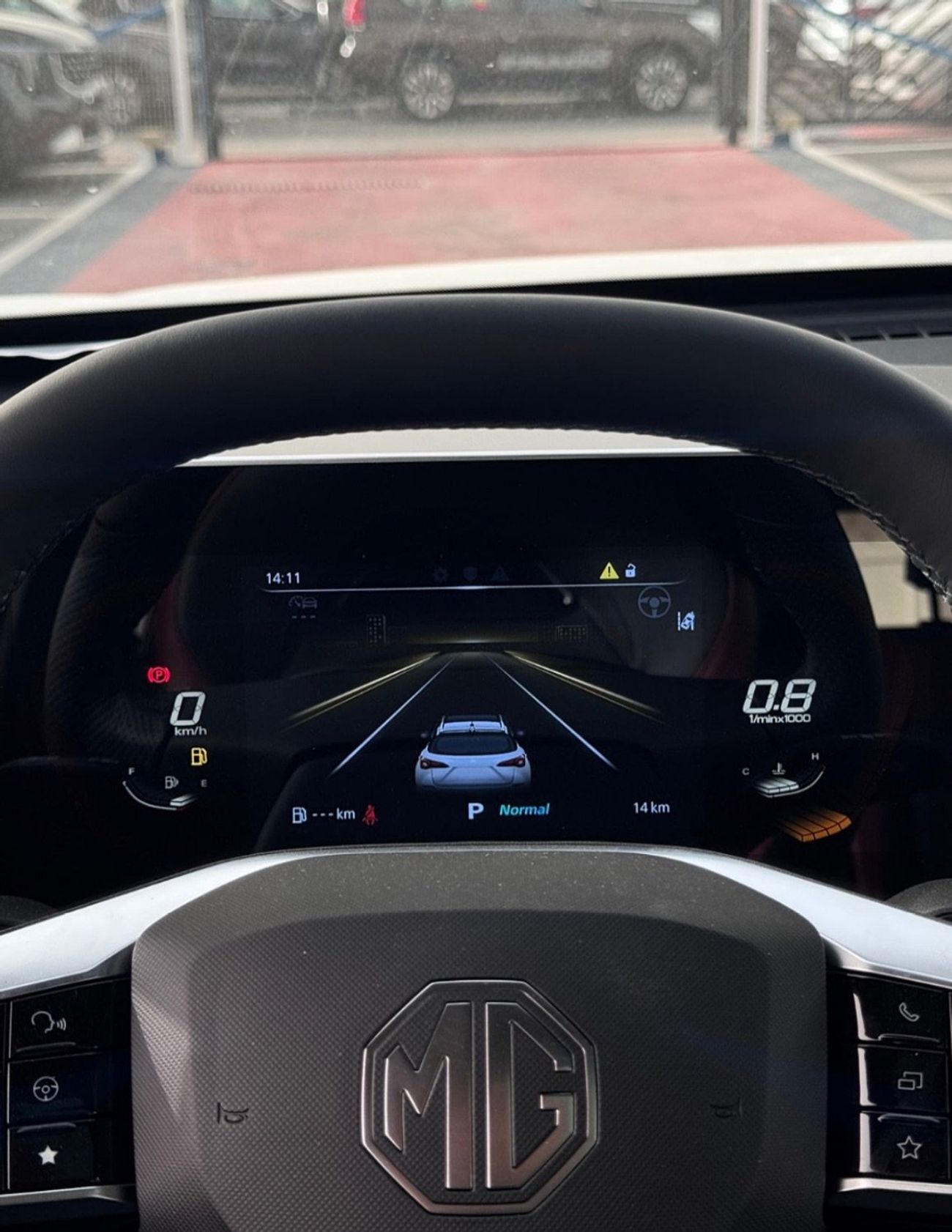 MG One LUX