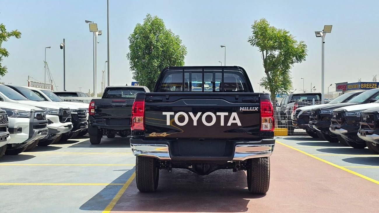 Toyota Hilux TOYOTA HILUX 2.7Litre AUTOMATIC 4WD BLACK 2026 MODEL