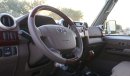 Toyota Land Cruiser Pick Up LX V6