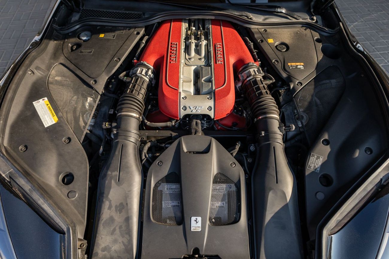 فيراري 812  سوبرفاست