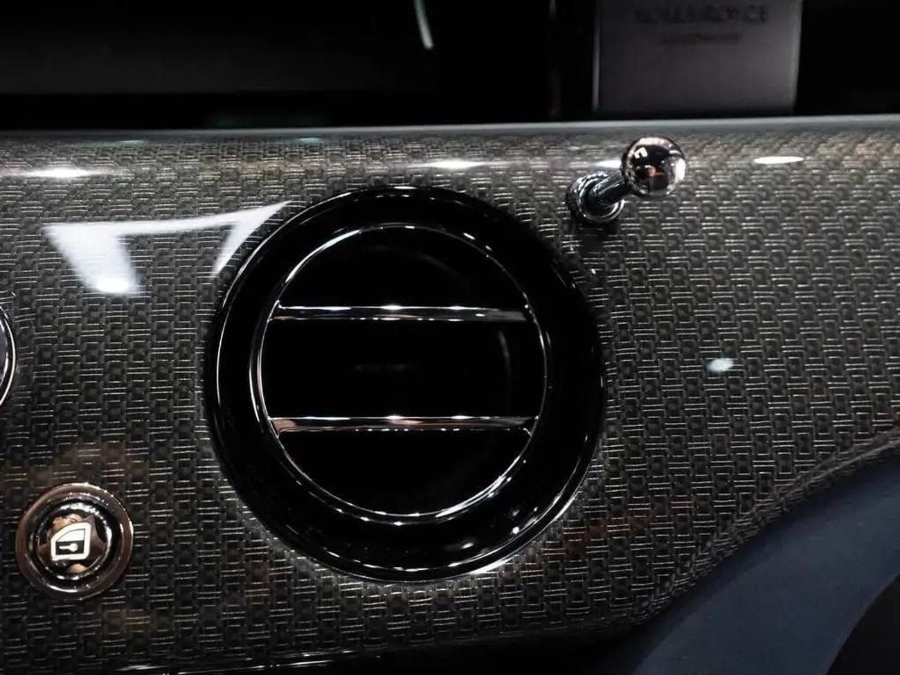 Rolls-Royce Ghost Black Badge 6.75T Short Wheelbase