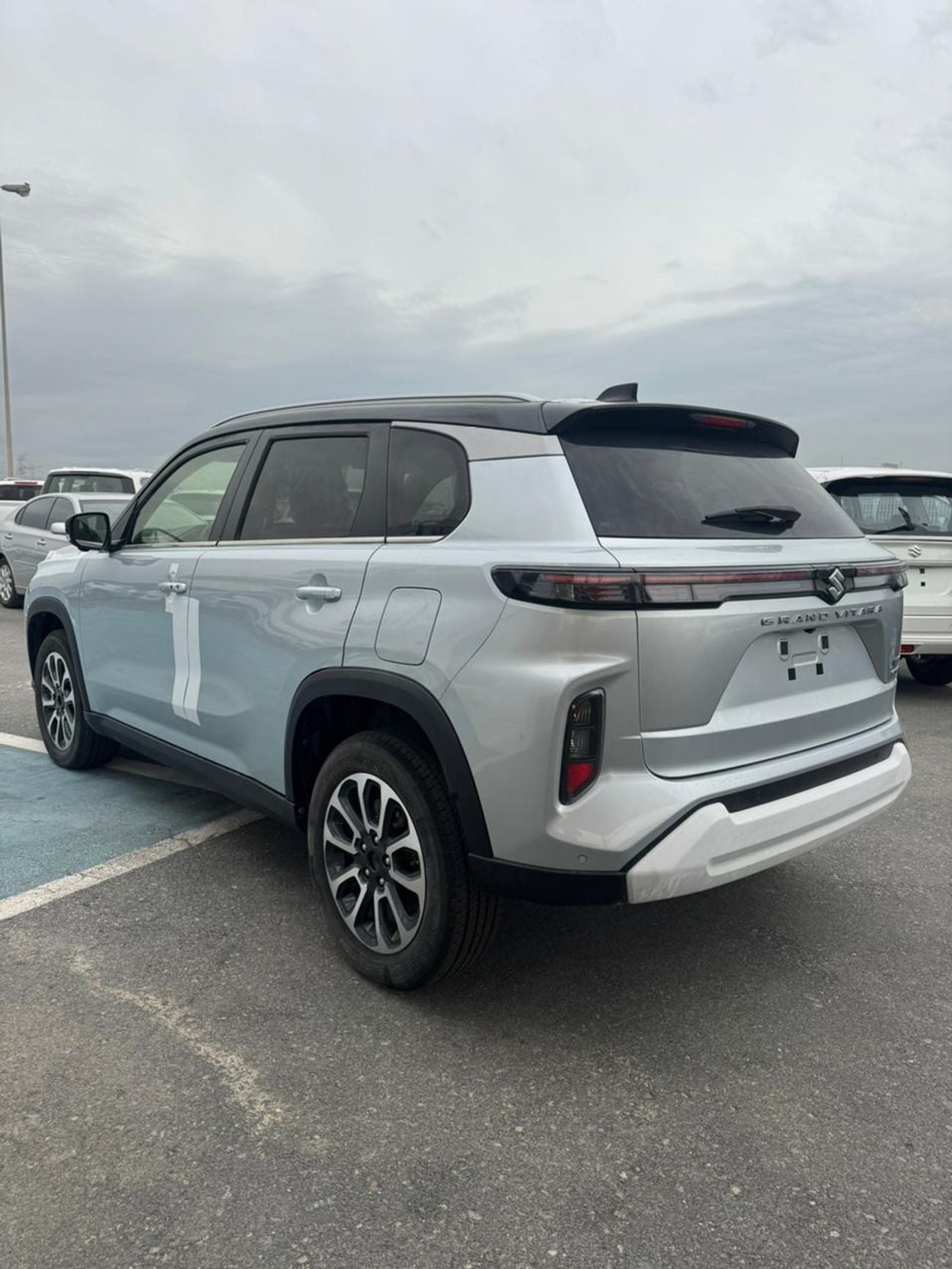 سوزوكي جراند فيتارا Suzuki Grand Vitara AWD 136hp