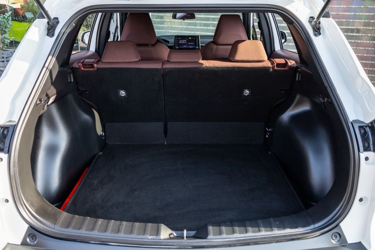 تويوتا كورولا كروس GLI Toyota Corolla Cross 2023 مواصفات خليجية مقابل 1,030.00 AED شهريًا