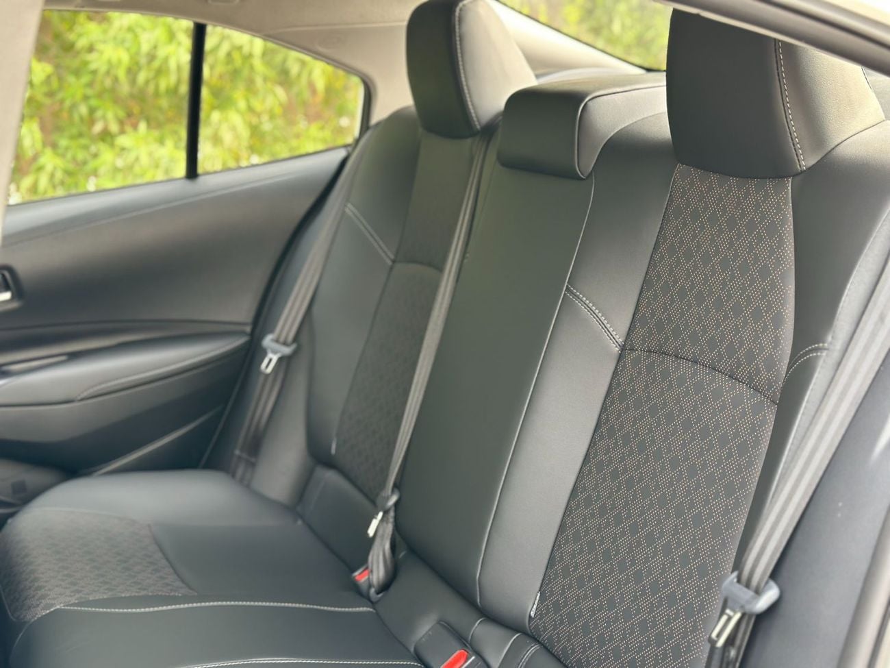 تويوتا كورولا Hybrid 1.8L