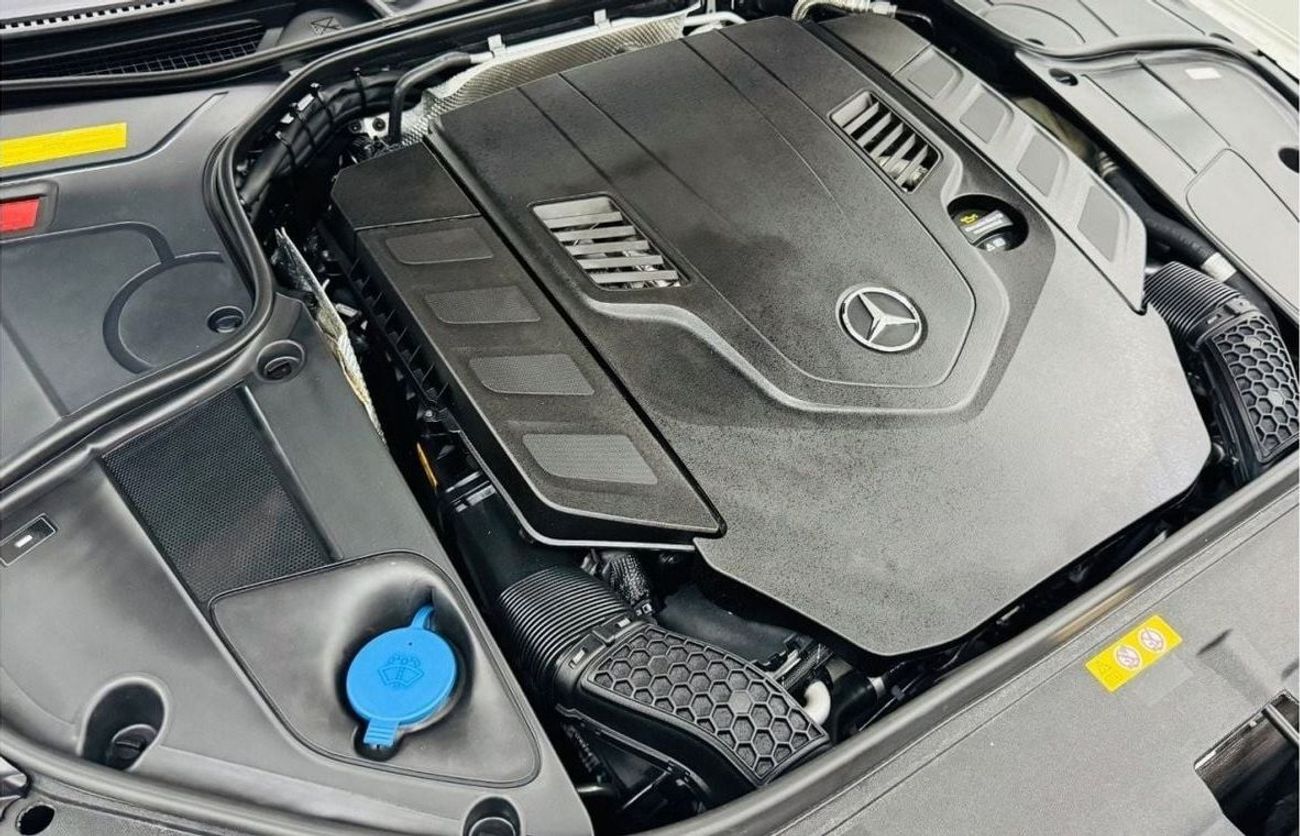 Mercedes-Benz S 560 Exclusive Edition GCC .. FSH .. Low Milegea .. Perfect Condition