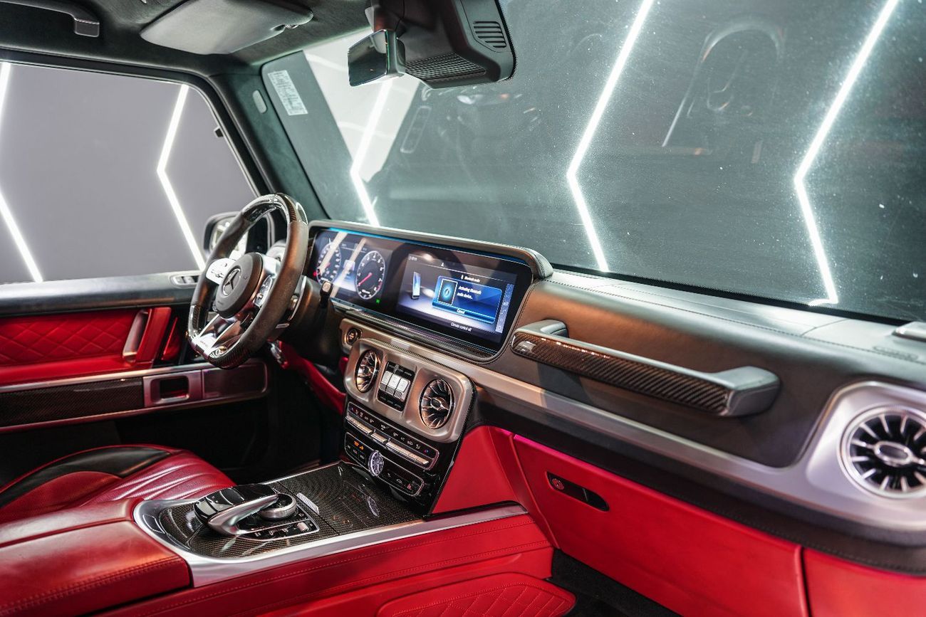 مرسيدس بنز G 63 AMG Night Package, Carbon Fiber Interior, GCC Specs!!