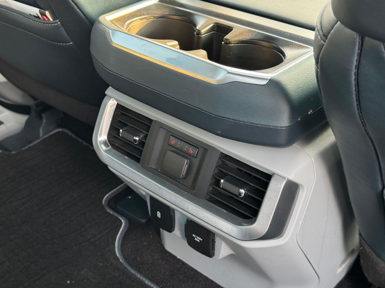 فورد F 150 Limited 3.5L Petrol Ecoboost V6 2022 Export Price @ 210,000 AED