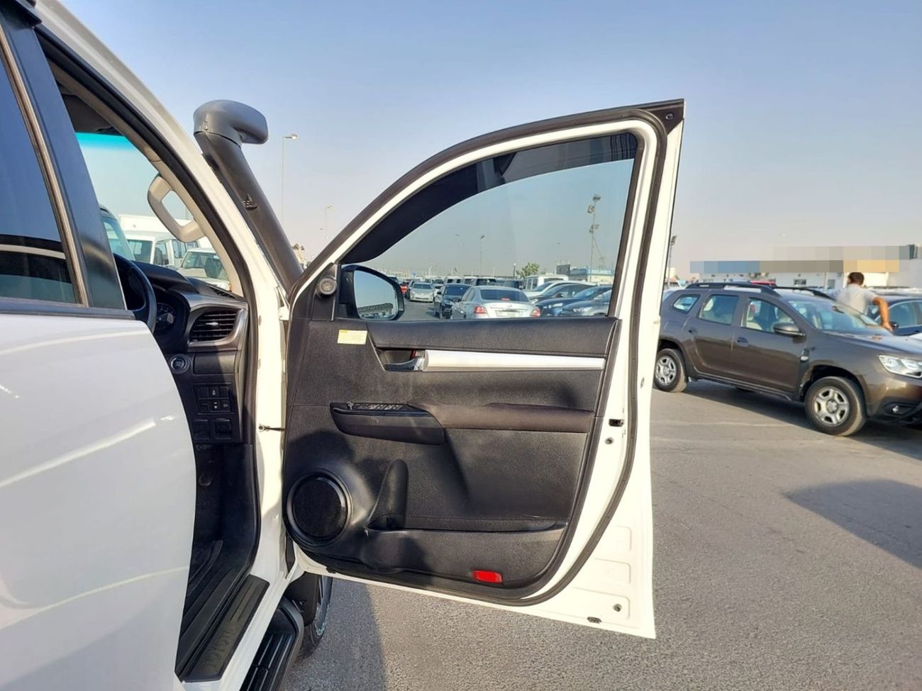 Toyota Hilux TOYOTA HILUX PICK UP RHD 2019 MODEL 2.8 L DIESEL AUTOMATIC(PM21706)