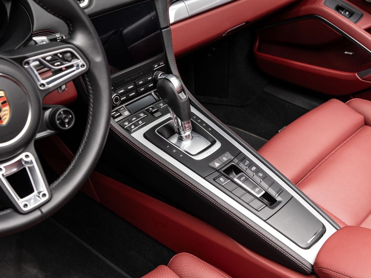 Porsche 718 Boxster STD SUMMER STARTS NOW | EXCLUSIVE DEAL BY BLACKLINE, 2025 Porsche Boxster,  Agency Warranty, GCC
