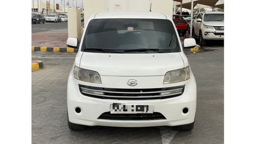 Daihatsu Materia Model 2007, Gulf, 4 cylinders, automatic movement, odometer 295000,