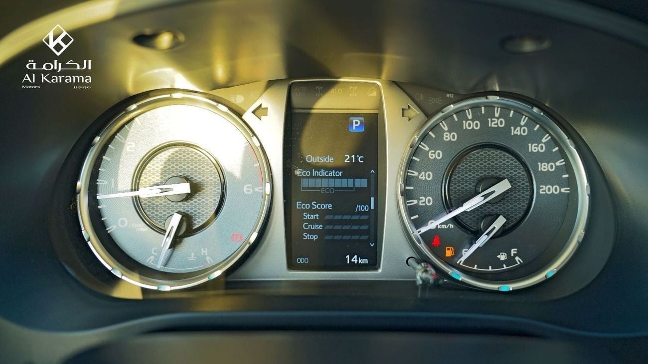 تويوتا هيلوكس GLX.S 2.4L | SR5 | Full Option | Rear Camera | Cruise Control | Diff Lock | GCC Specs