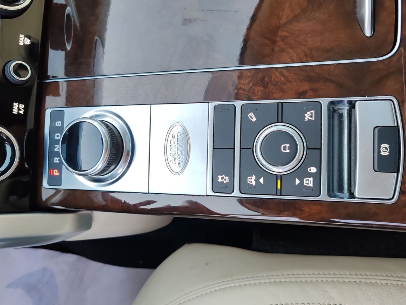 Land Rover Range Rover Sport Warranty one year