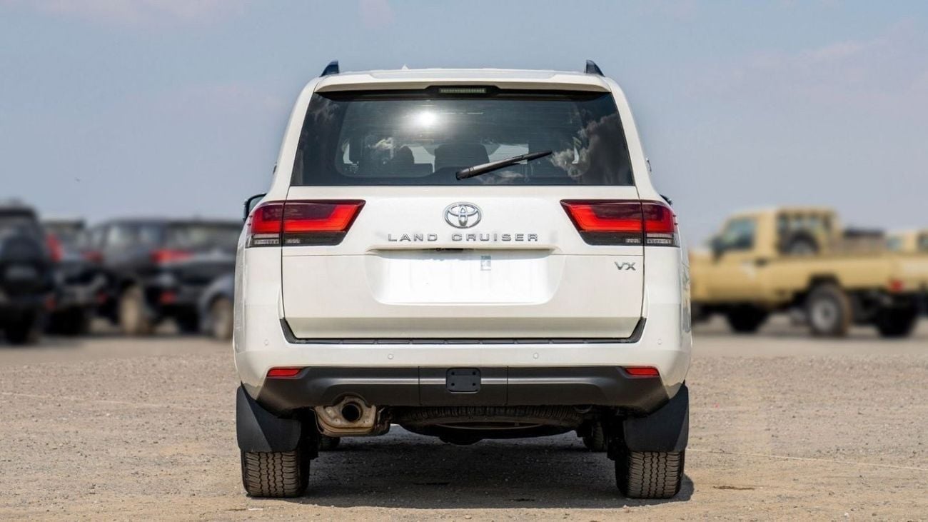 Toyota Land Cruiser LC300 VX 4.0P AT MY2024 – WHITE