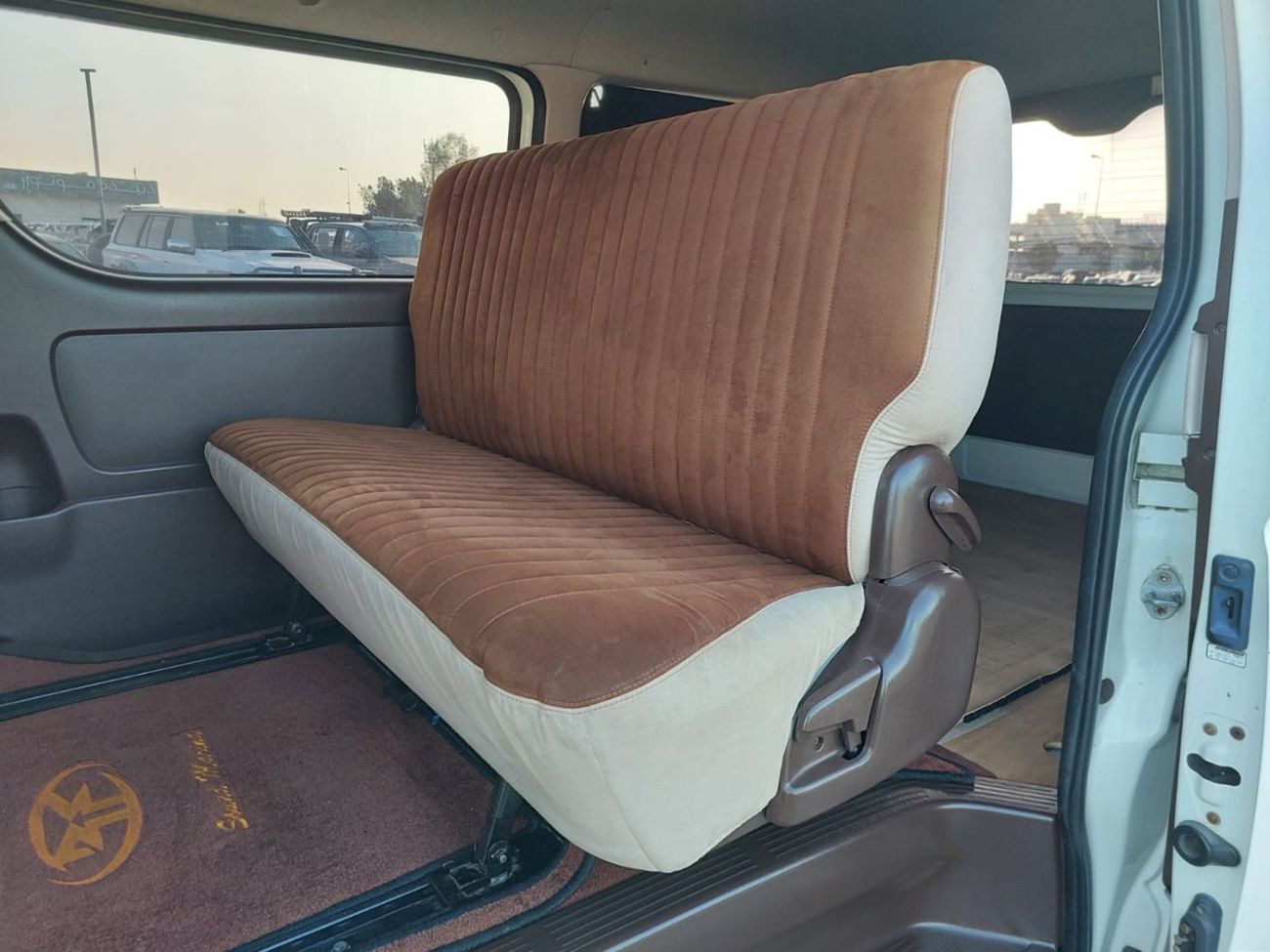 Toyota Hiace (RAMADAN OFFER) TOYOTA HIACE VAN RHD 2006 MODEL 2.0 L PETROL AUTOMATIC(PM41002)