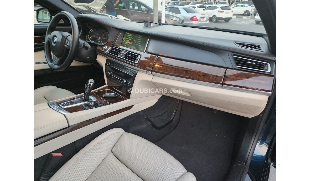 BMW 740Li BMW 740 Li_Gcc_2013_Excellent_Condition _Full option