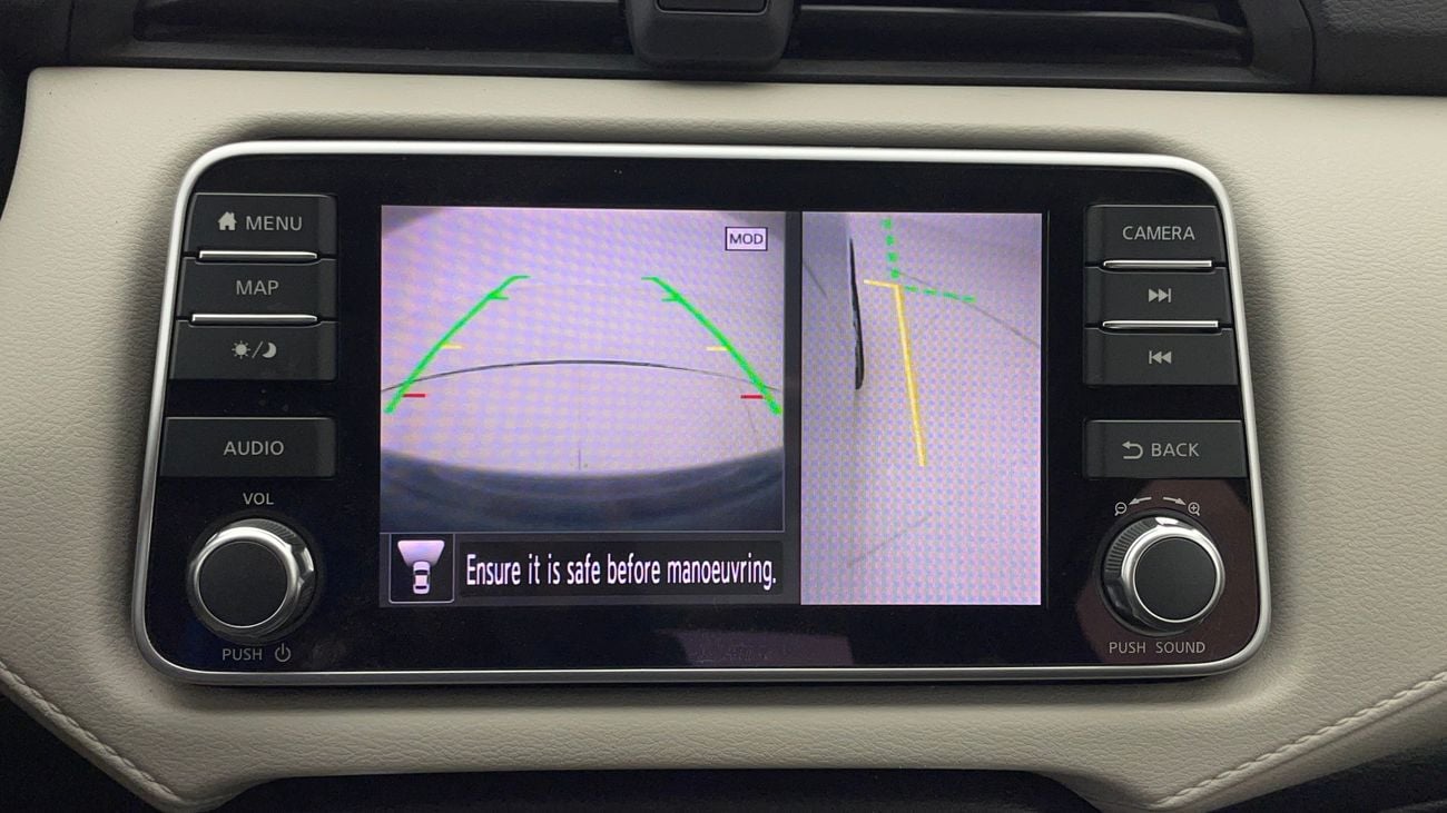 نيسان صني SL 1.6 | بدون دفعة مقدمة | اختبار القيادة في المنزل