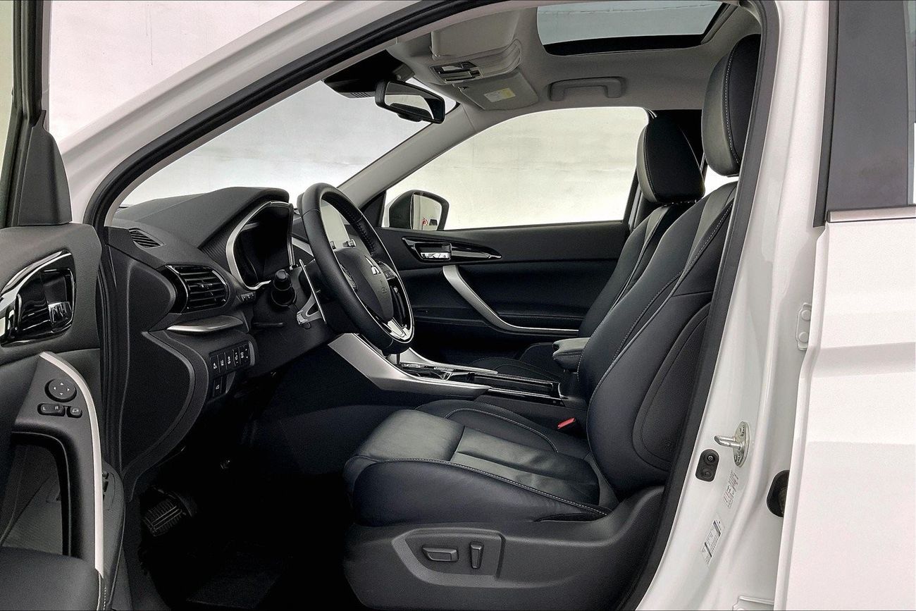 نيسان إكستيرا Titanium | ضمان مجاني لمدة عام | 0 دفعة أولى