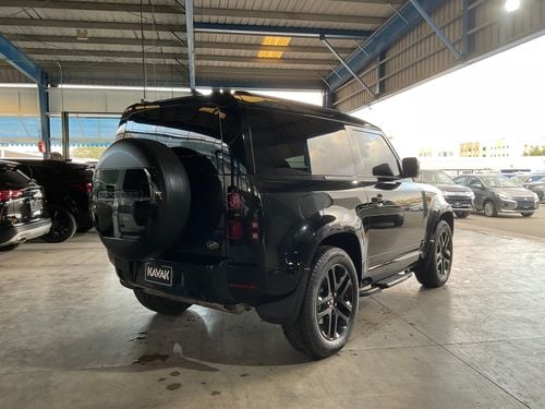 Land Rover Defender P400 90 SE | Guaranteed Warranty | 0 Down Payment